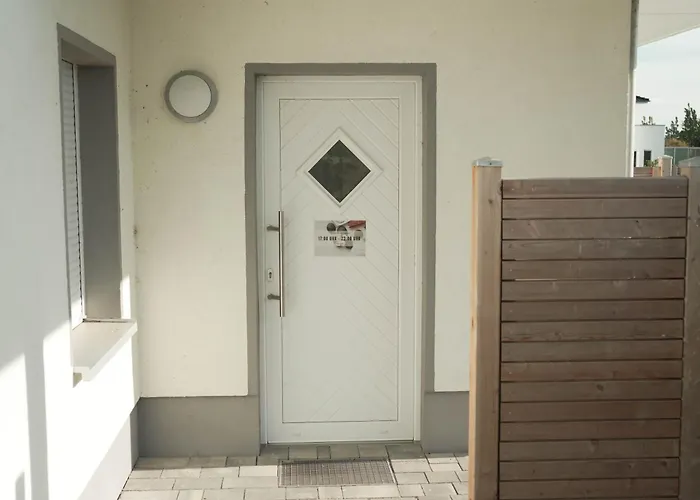 Haffhaeuser Am Stettiner Haff Haus 2 We 6 Golf Special Buchbar * Garz (Usedom)